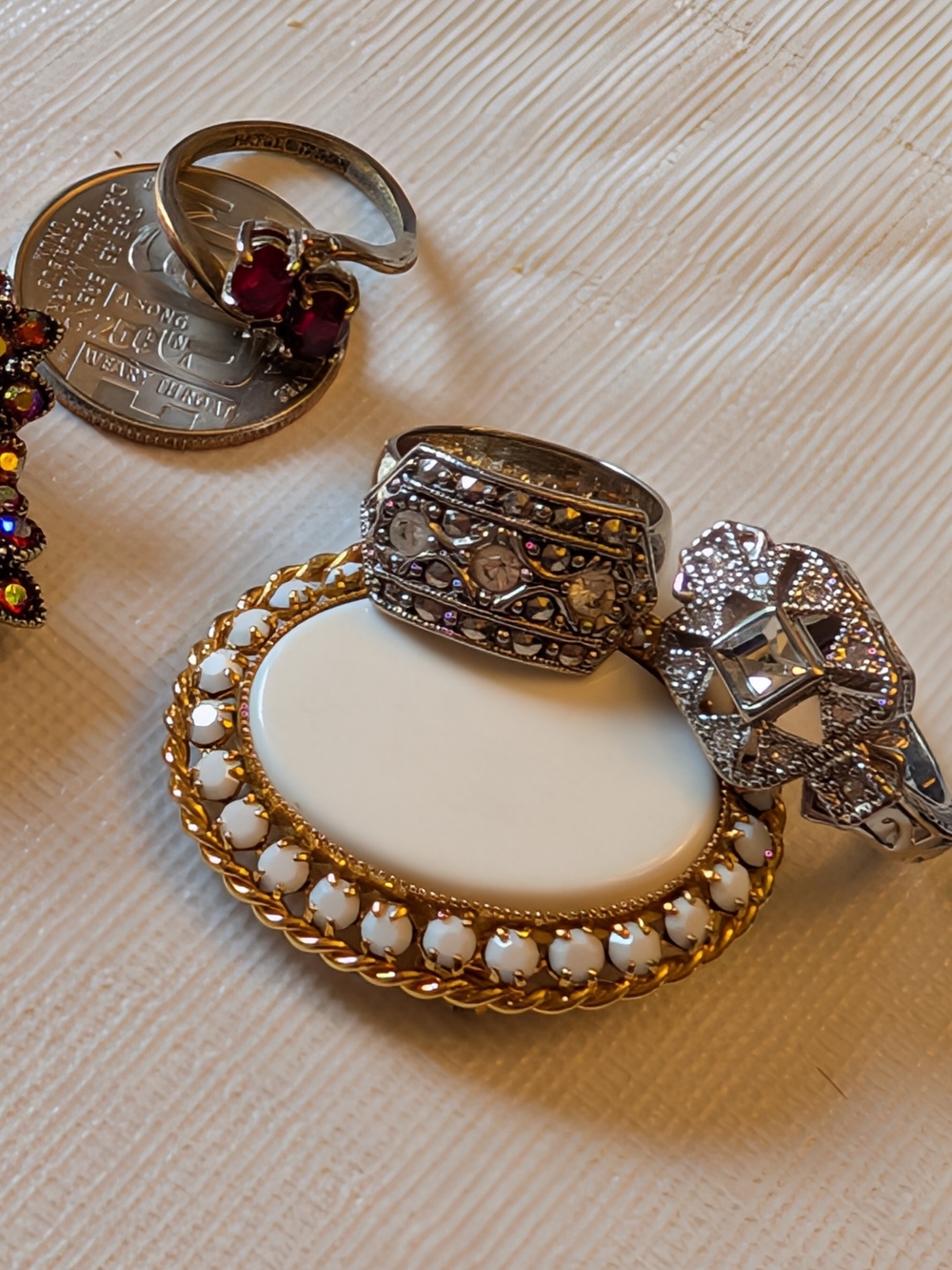 Miscellaneous Women's Jewelry - Picture 6 of 13